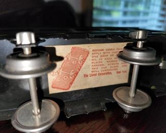 metal Lionel set, metal Lionel set, pre war O gauge 252 engine and 529, 530 pullman and observation