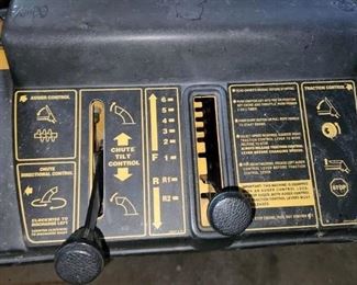 Cub Cadet electric start snowblower, Tecumseh engine