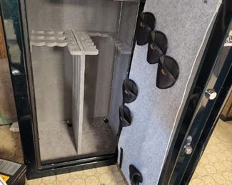 Champion g&n safe, Model Triumph 25