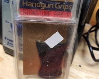 new grips for Walther pist*l