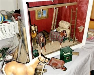 American Girl, Bitty Babies, accessories, Piano. Clothes,, American Girl  Diorama,