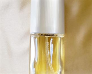 White shoulder  perfume