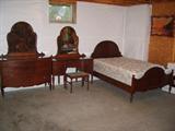 1903 Bedroom Set