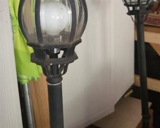 Outdoor lamp posts