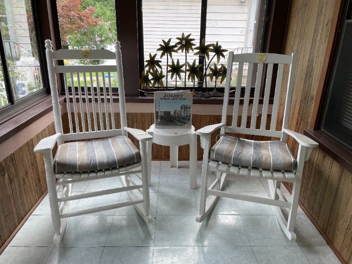 1 White Rocking Chair