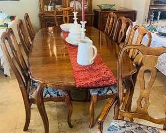 Ethan Allen “Country French” dining table and chairs