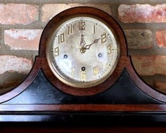 Vintage Mantel Clock The New Haven Clock Co.