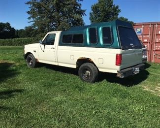 1995 Ford F -150 pick-up
