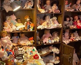 One view of the doll and bear room