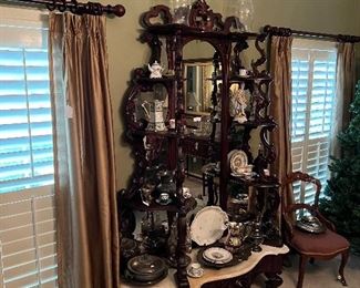 Beautiful Etagere family has decided to sell 