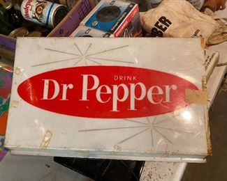 Plastic Dr Pepper light cover, top side piece broken