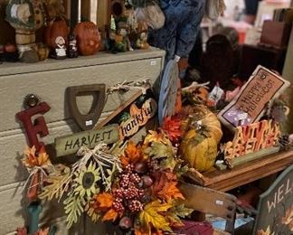 Lots of Cute fall home deco