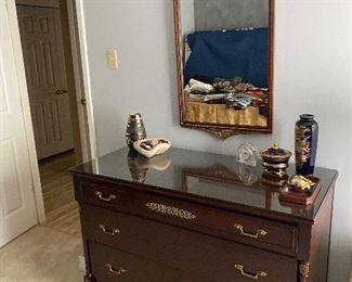 LOVELY  MAHOGANY DRESSER WITH BEVELED DETAILED CARVED MIRROR
