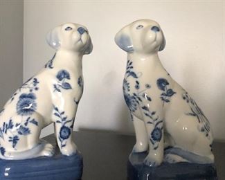 Wong Lee 1895 Blue White Porcelain Dog Bookends