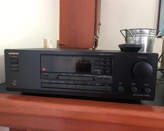 Onkyo stereo receiver TX-8222