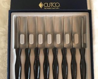 Cutco Dinner Knives Set in Box