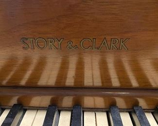 Story & Clark Piano