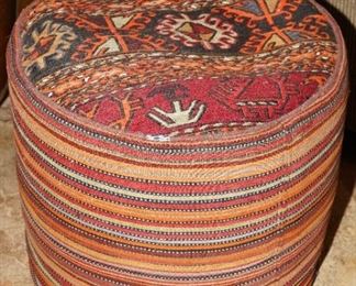 Southwestern pouf