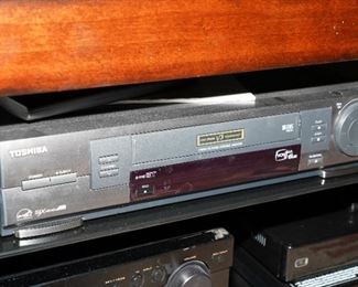 Toshiba VHS player