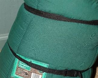 Emergency pack sleeping bag
