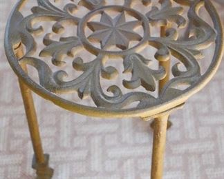 Cast iron scroll plant stand
