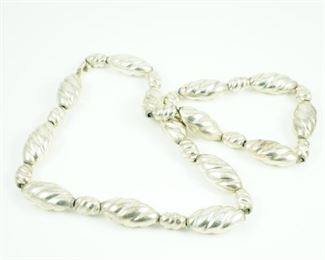 Sterling puffy bead necklace