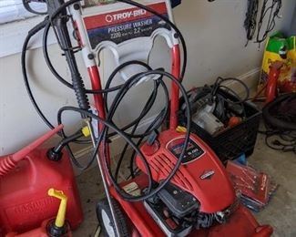 Troy Bilt pressure washer