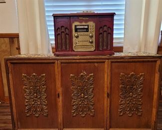 Vintage console  cabinet 
Modern record,cassette,radio