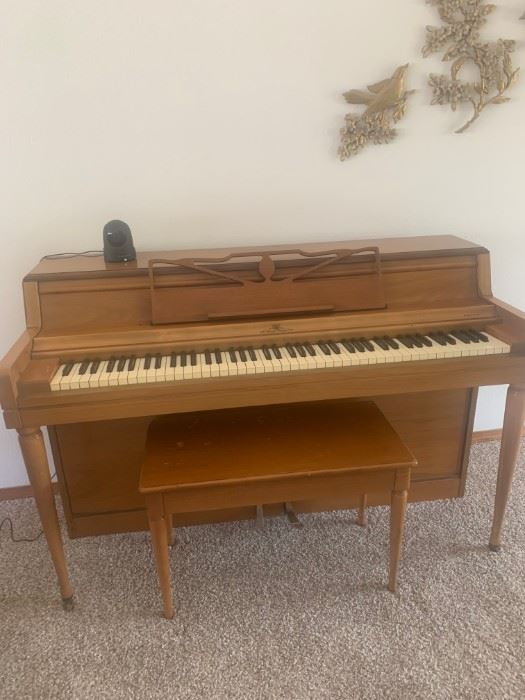 Piano. $45.00 -Great condition 