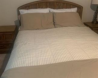 Queen size bed with box springs