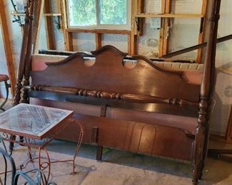 King Size Bed Frame w/boxsprings