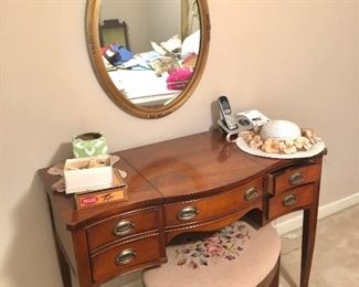 Incredible Drexel vanity