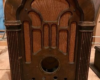 Vintage Radio Case