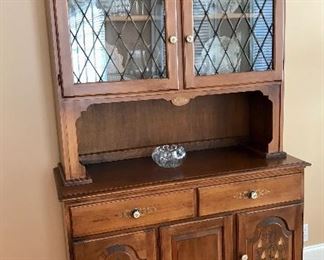 Lambert Hitchcock Hutch