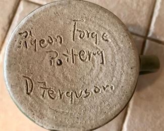 Pigeon Forge Pottery Mug Set