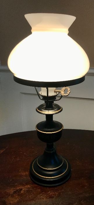 Glass Globe Table Lamp