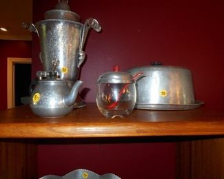 more aluminum ware