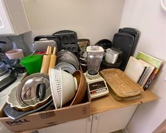 Bakeware, Blenders, Cookie Sheets