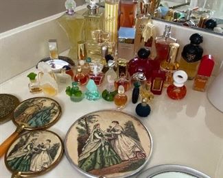 Perfume, Unique Mirrors