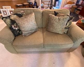 Green lazy boy love seat