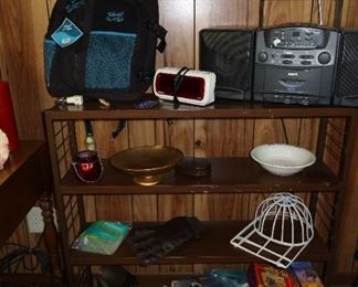 Bookcase - Stereo - Backpack 