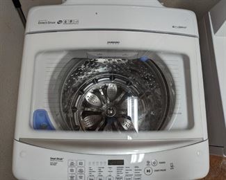 LG Top Load Washing Machine WT1501CW / 712VWPA2H632