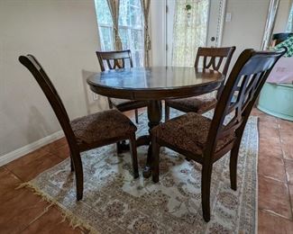 Dining Table + 4 Chairs