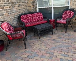 woven outdoor furniture set
