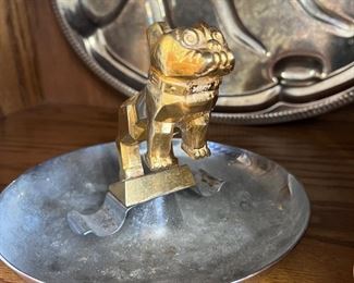 bulldog figurine