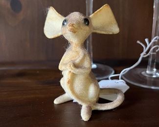 toy mouse