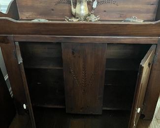 buffet cabinet