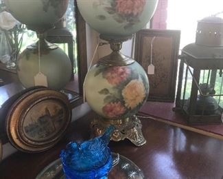 Beautiful Hand painted two globe lamp...local artist. Cobalt Blue Hen on Nest. Vintage Round Mirror etched