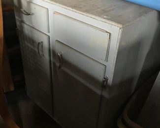Nice garage cabinet
