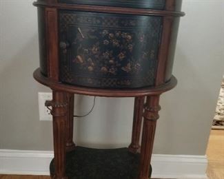 Classy accent table